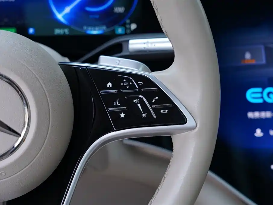 Mercedes-Benz EQS SUV