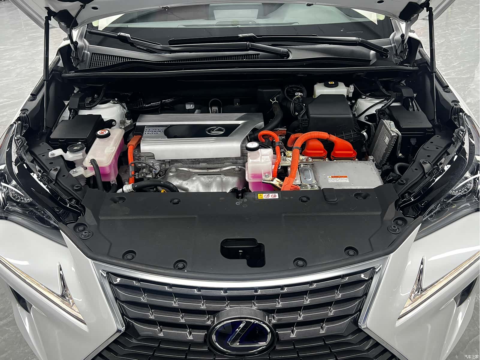 Lexus NX, 2021 28