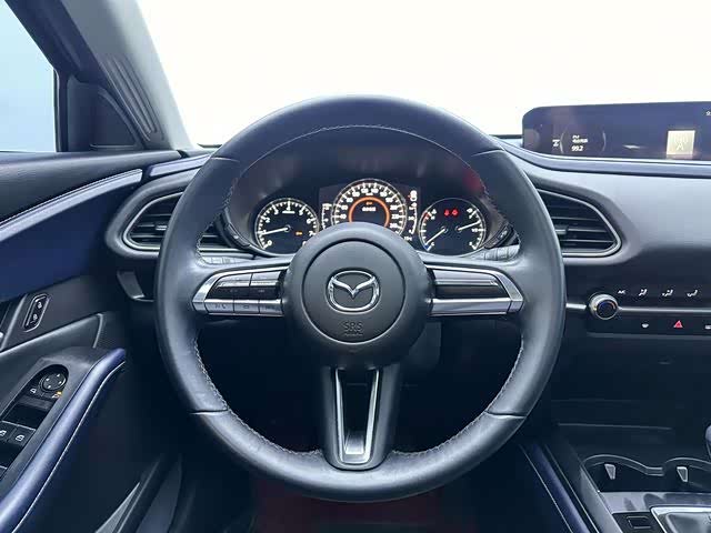 Mazda CX-30 2023, фото 11