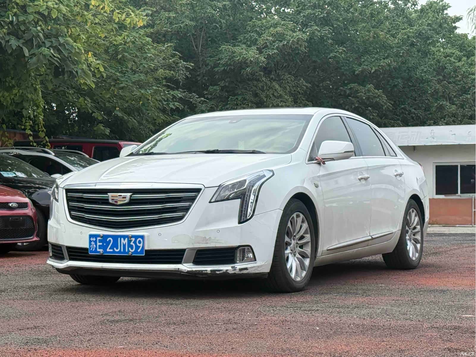 Cadillac XTS, 2017 2