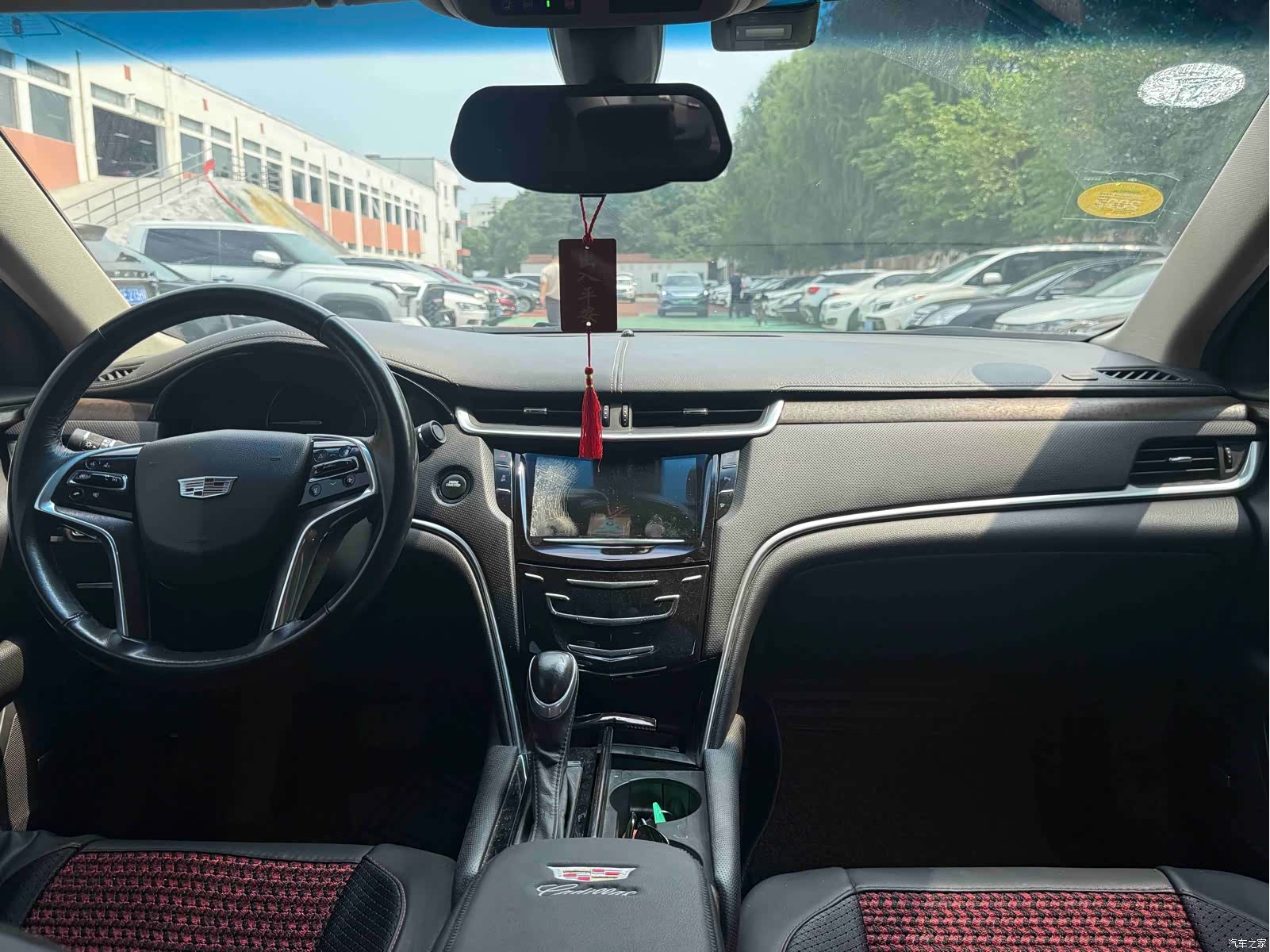 Cadillac XTS, 2017 17