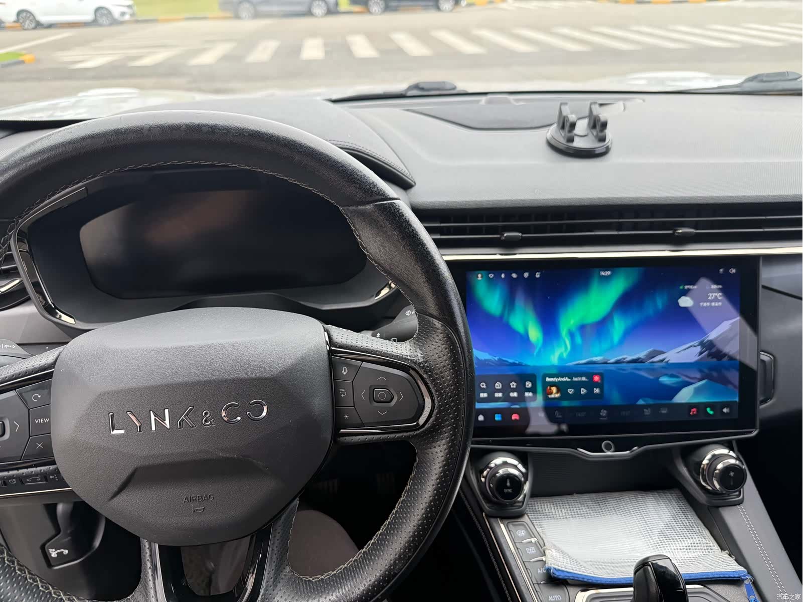 Lynk & Co 01, 2023 10