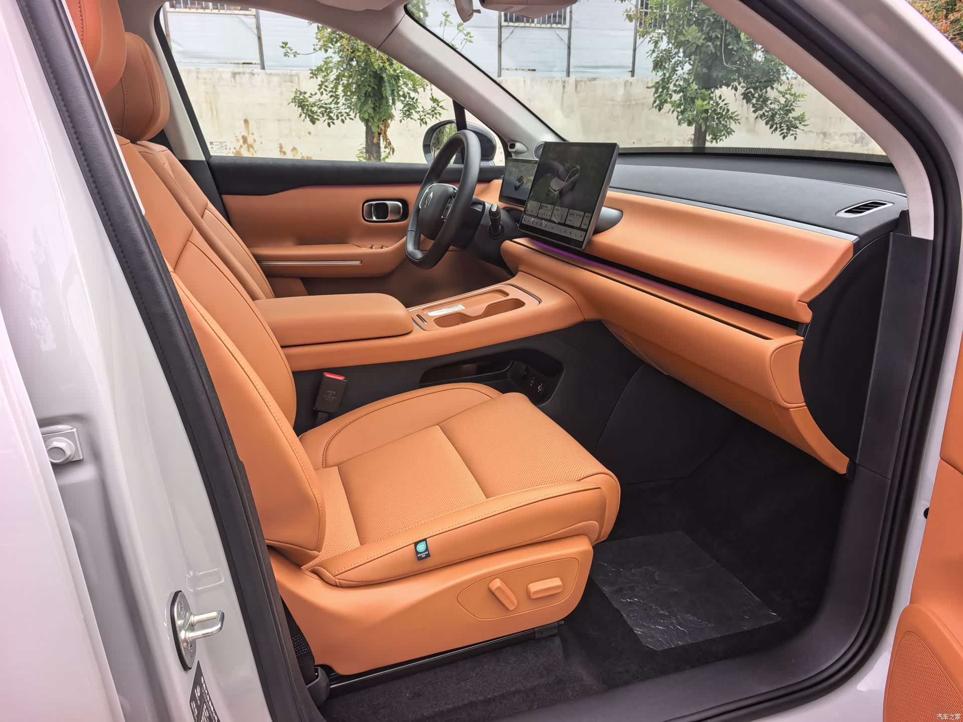 Leapmotor C10, 2025 16