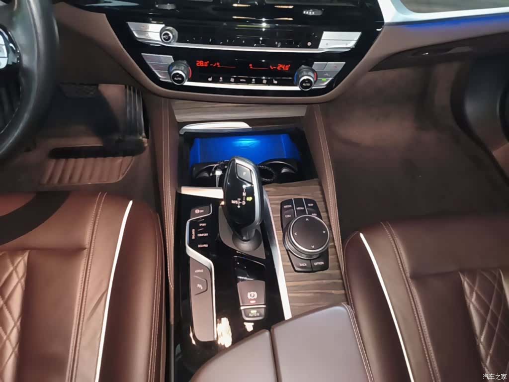 BMW 5 Series, 2019 10