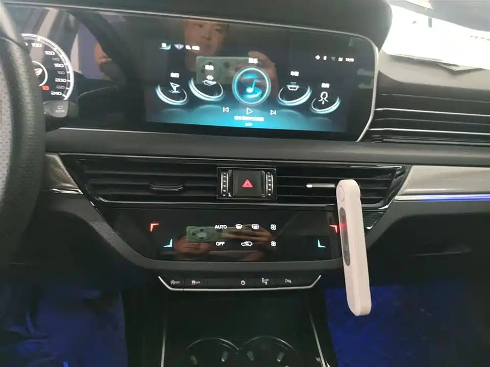 Hongqi HS5 Hongqi HS5