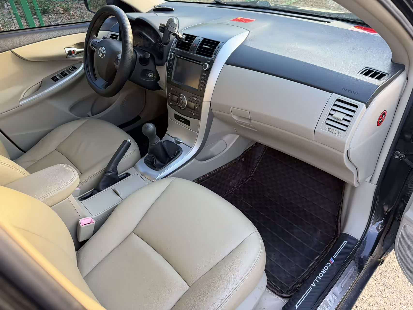 Toyota Corolla, 2011 10