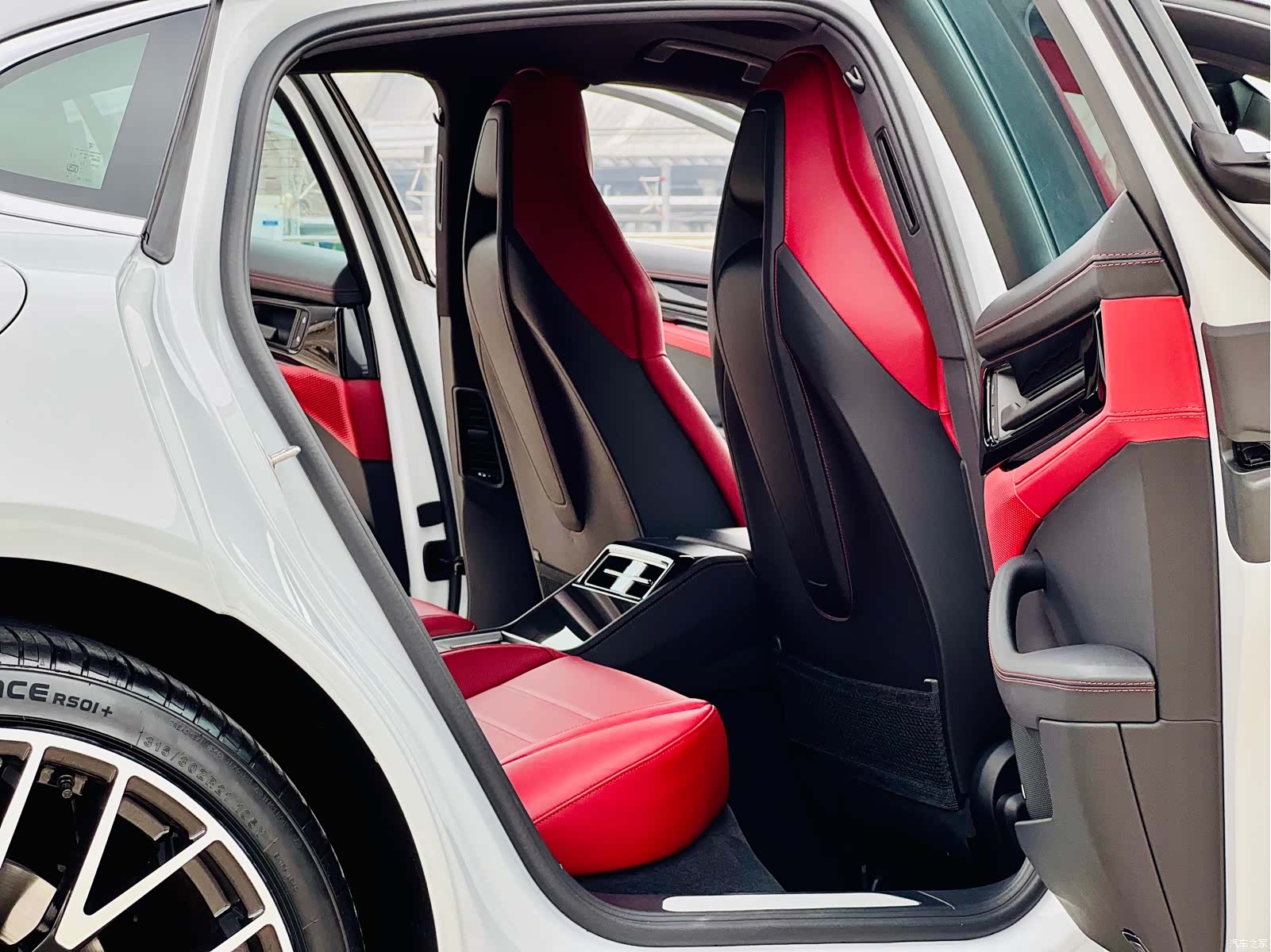 Porsche Panamera, 2025 7