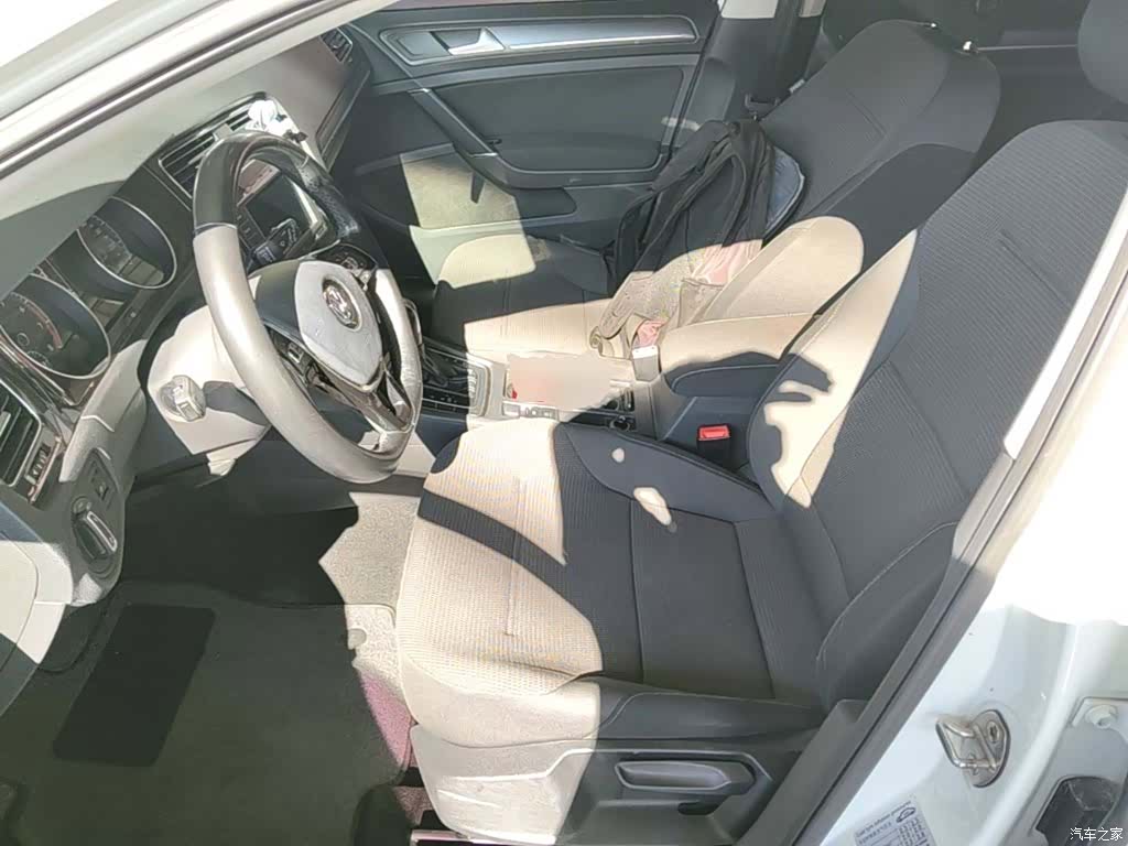 Volkswagen Golf, 2017 15