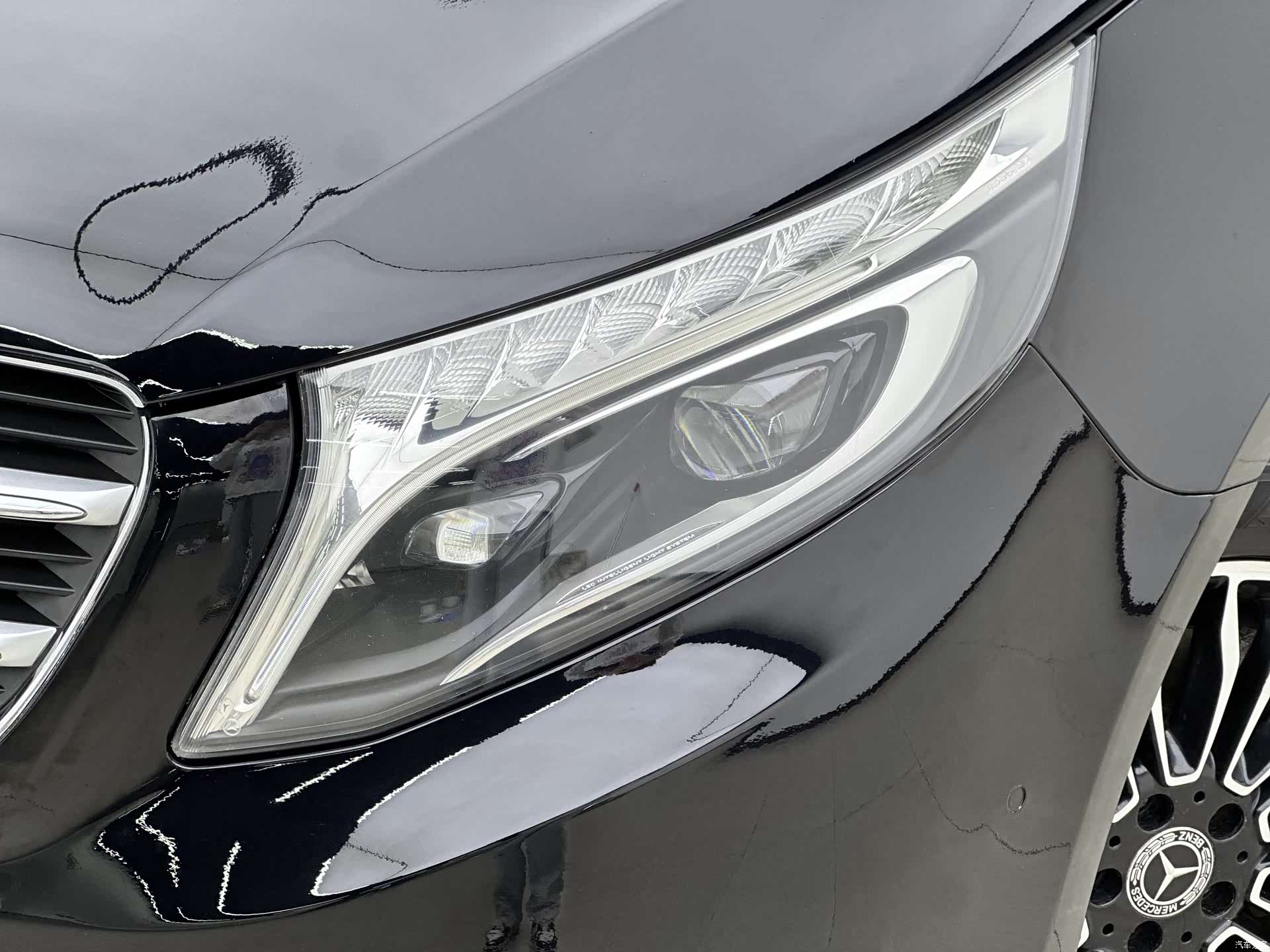 Mercedes-Benz V-Class, 2019 14