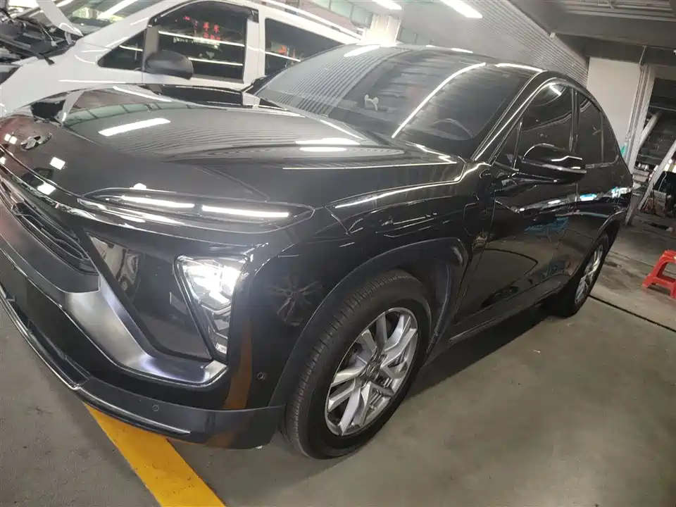 NIO EC6