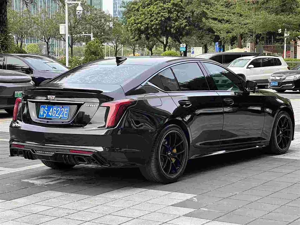 Cadillac CT5