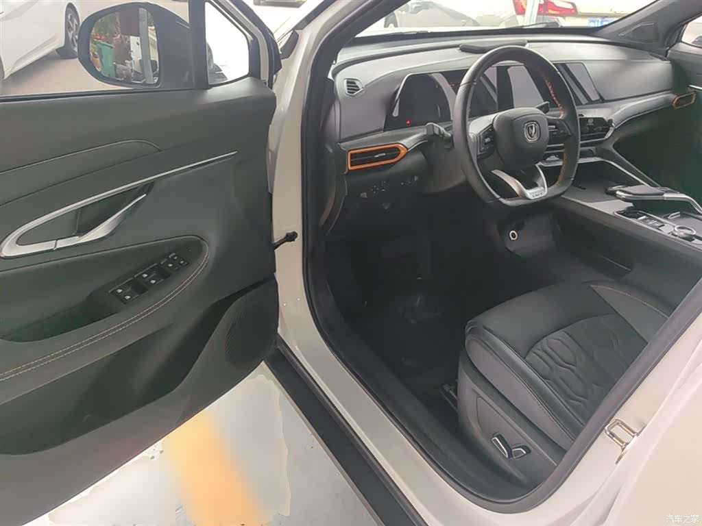 Changan UNI-T, 2022 16