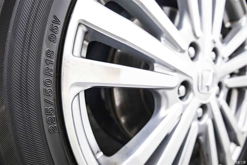 Honda Elysion, 2016 14