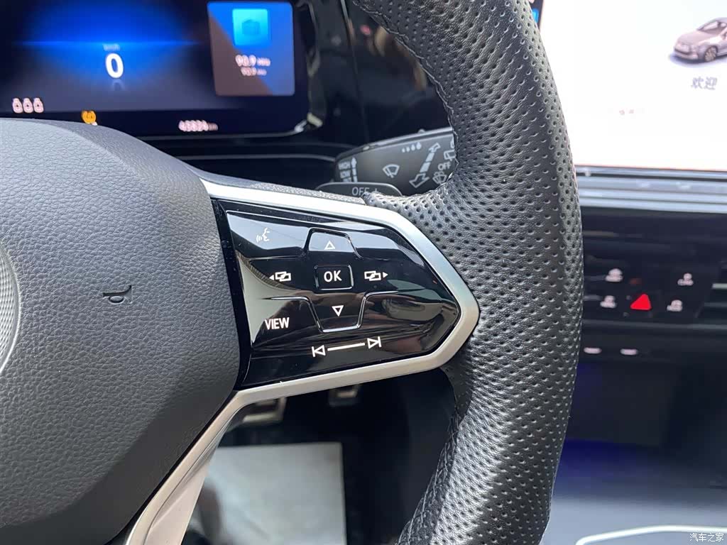 Volkswagen Golf, 2023 18