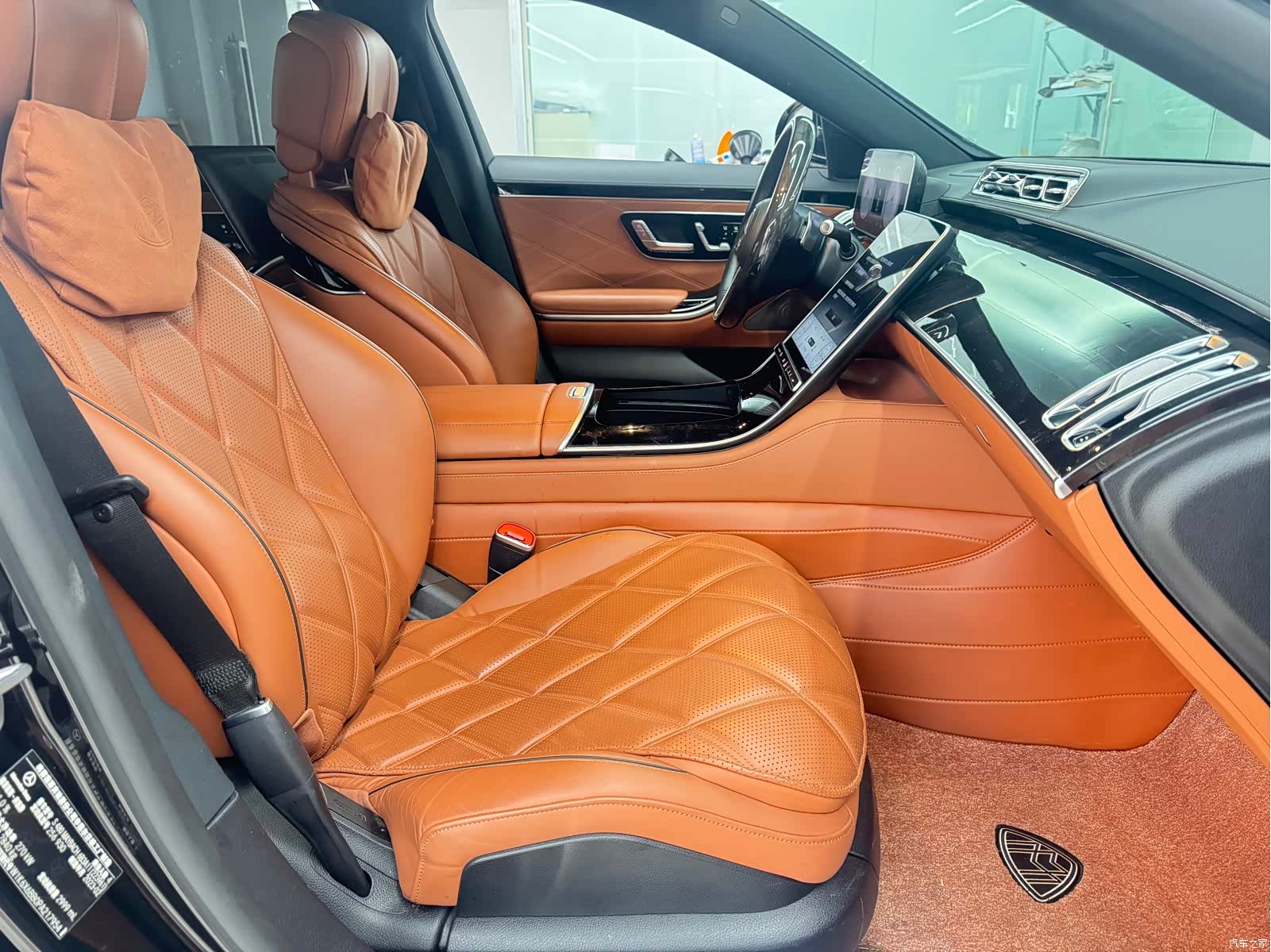 Maybach S-Class, 2023 11