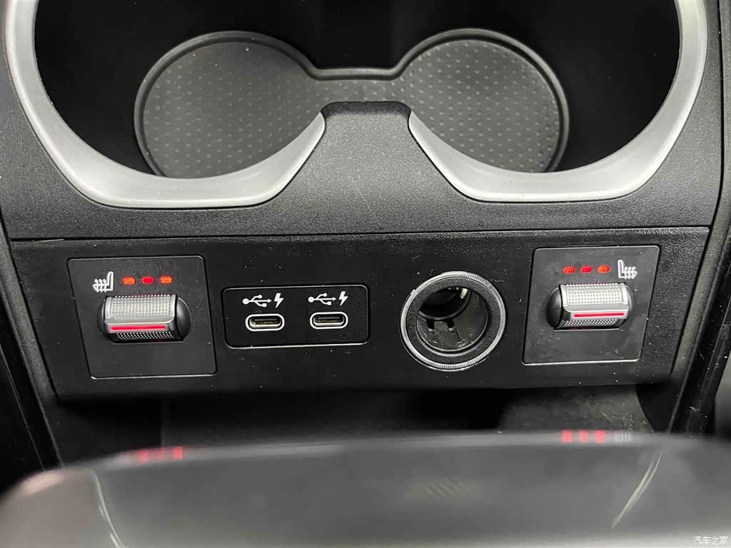 BMW X1, 2023 8