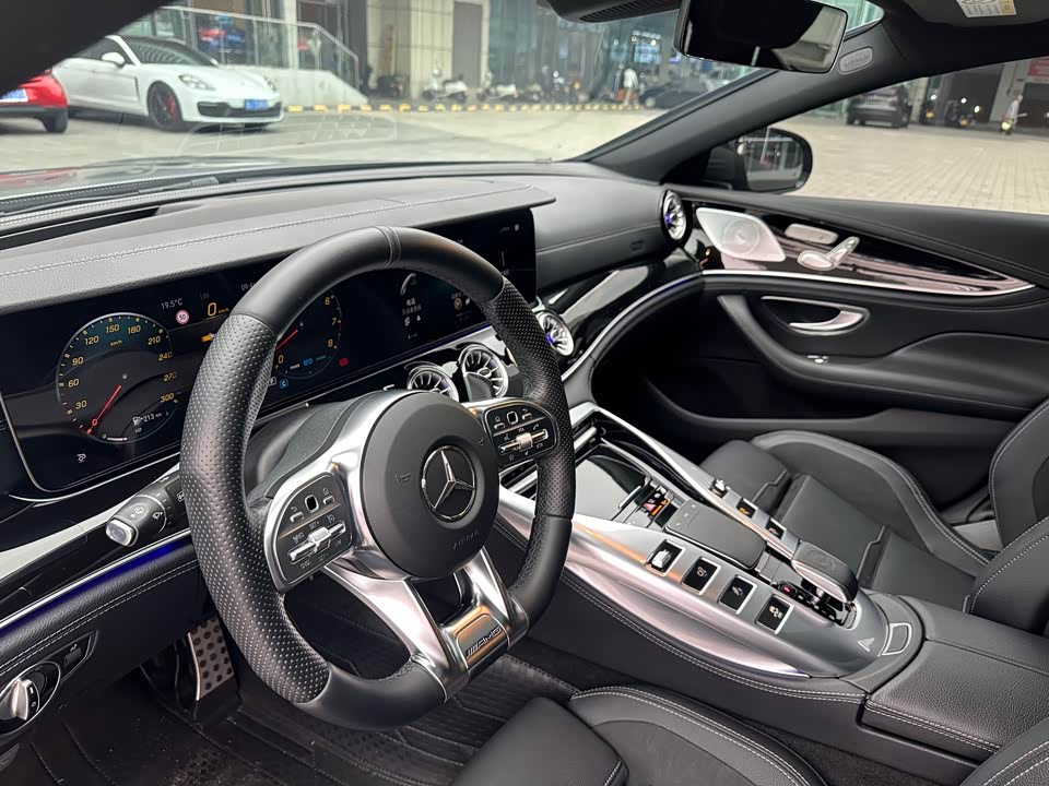 Mercedes-Benz AMG GT