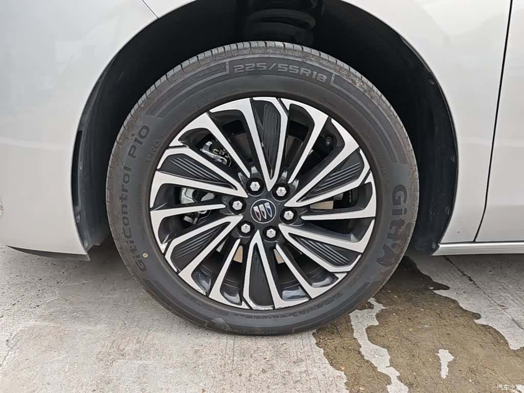 Buick GL8, 2025 23
