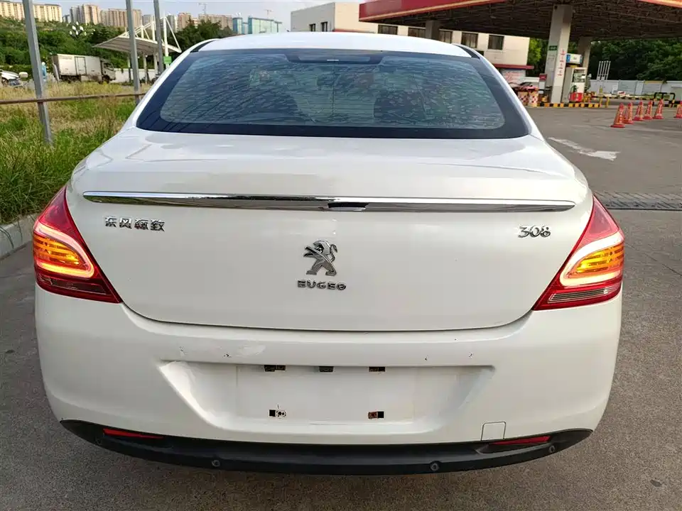 Peugeot 308