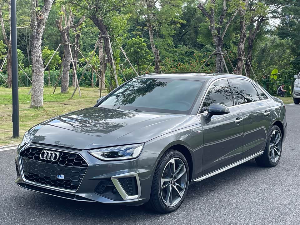 Audi A4L