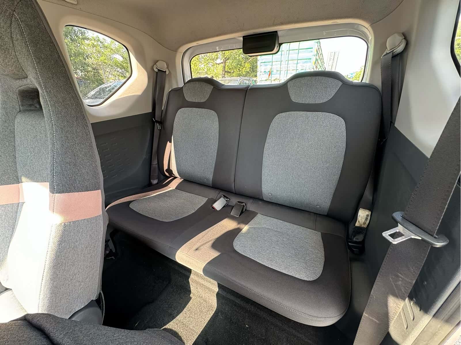 Wuling MINIEV, 2022 все фото