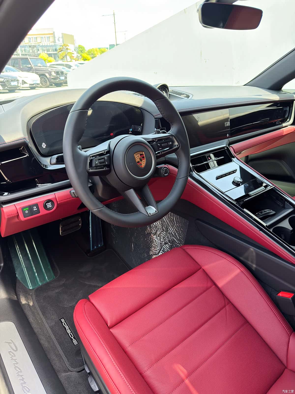 Porsche Panamera, 1900 8