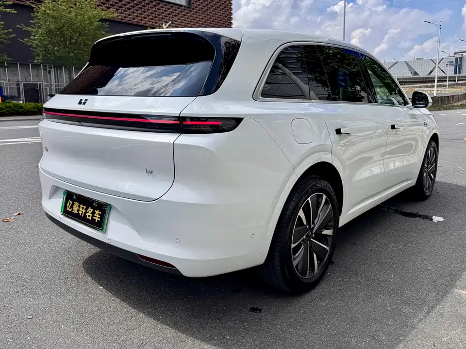 Li Auto Ideal L6