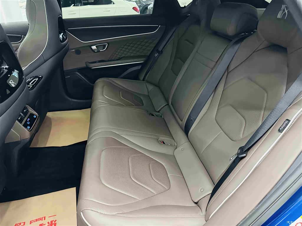 BYD Han, 2022 20
