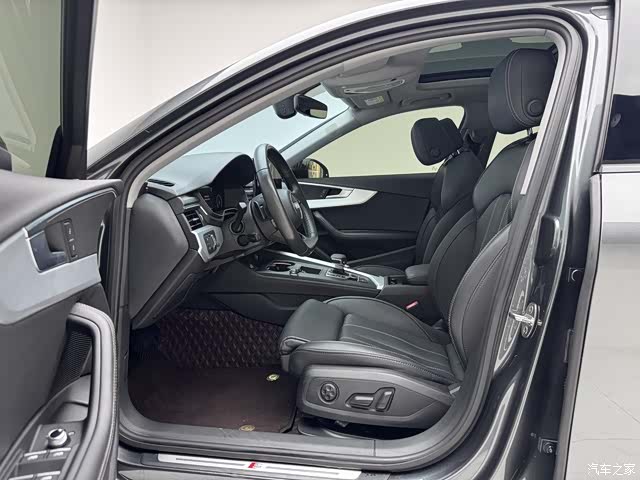 Audi A4L, 2022 3
