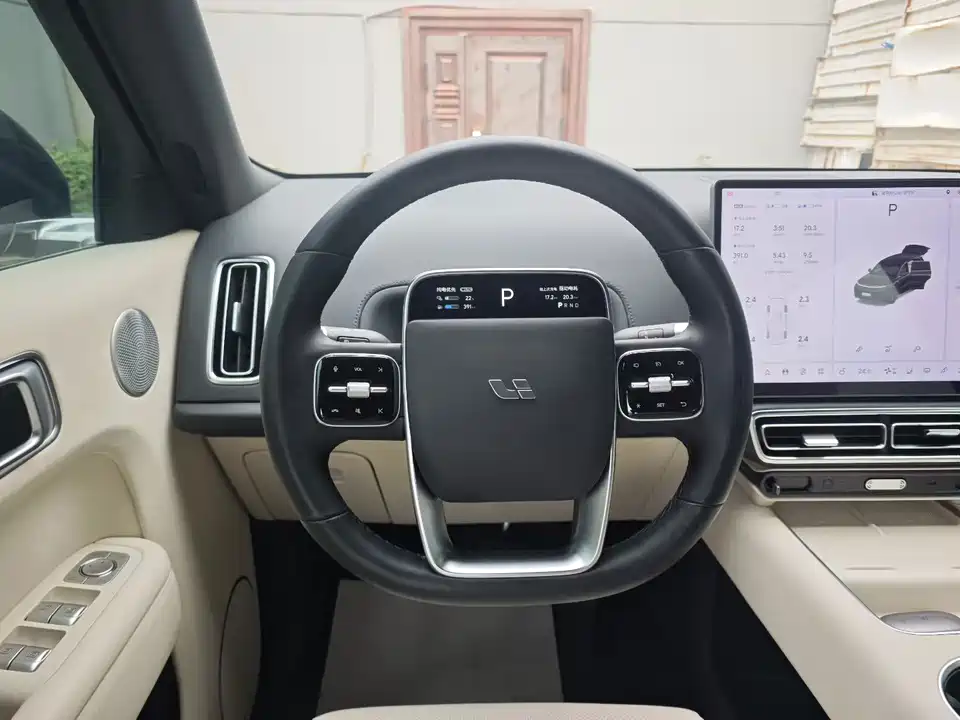 Li Auto Ideal L8