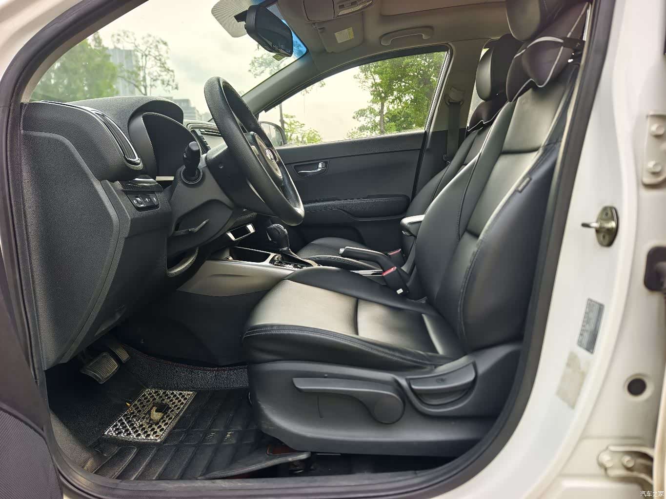 Kia KX3, 2015 7