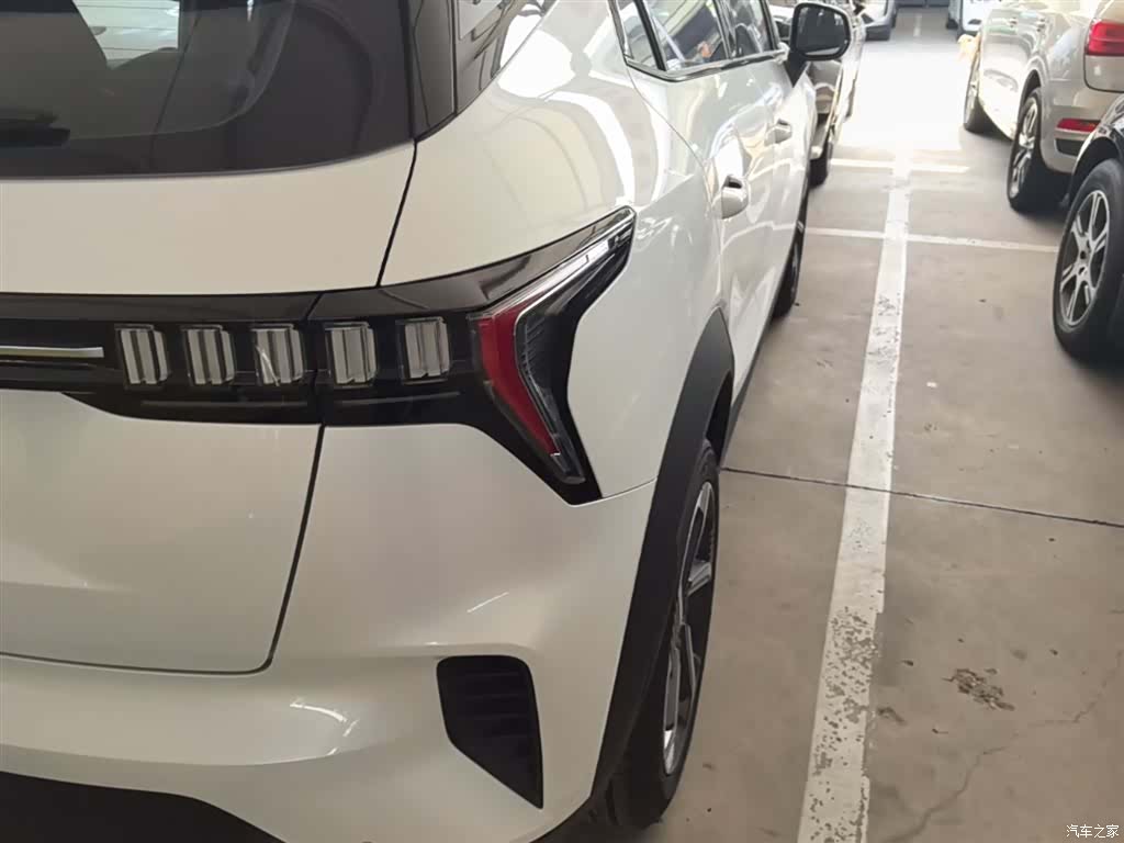 Lynk & Co 02, 2023 8