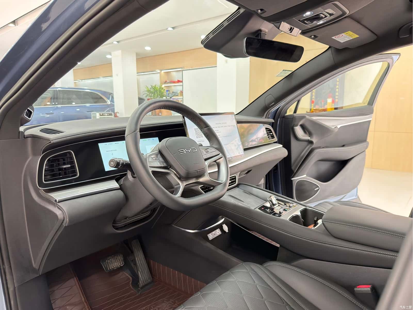 BYD HiAce, 2025 4