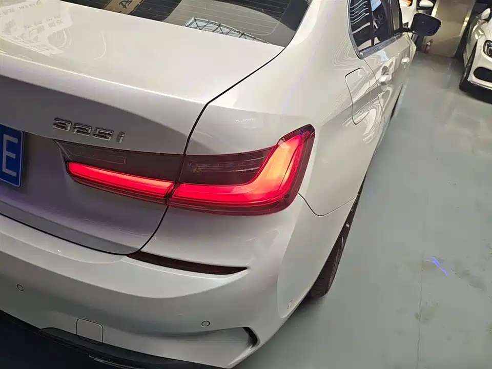 BMW 3 series BMW 3 series