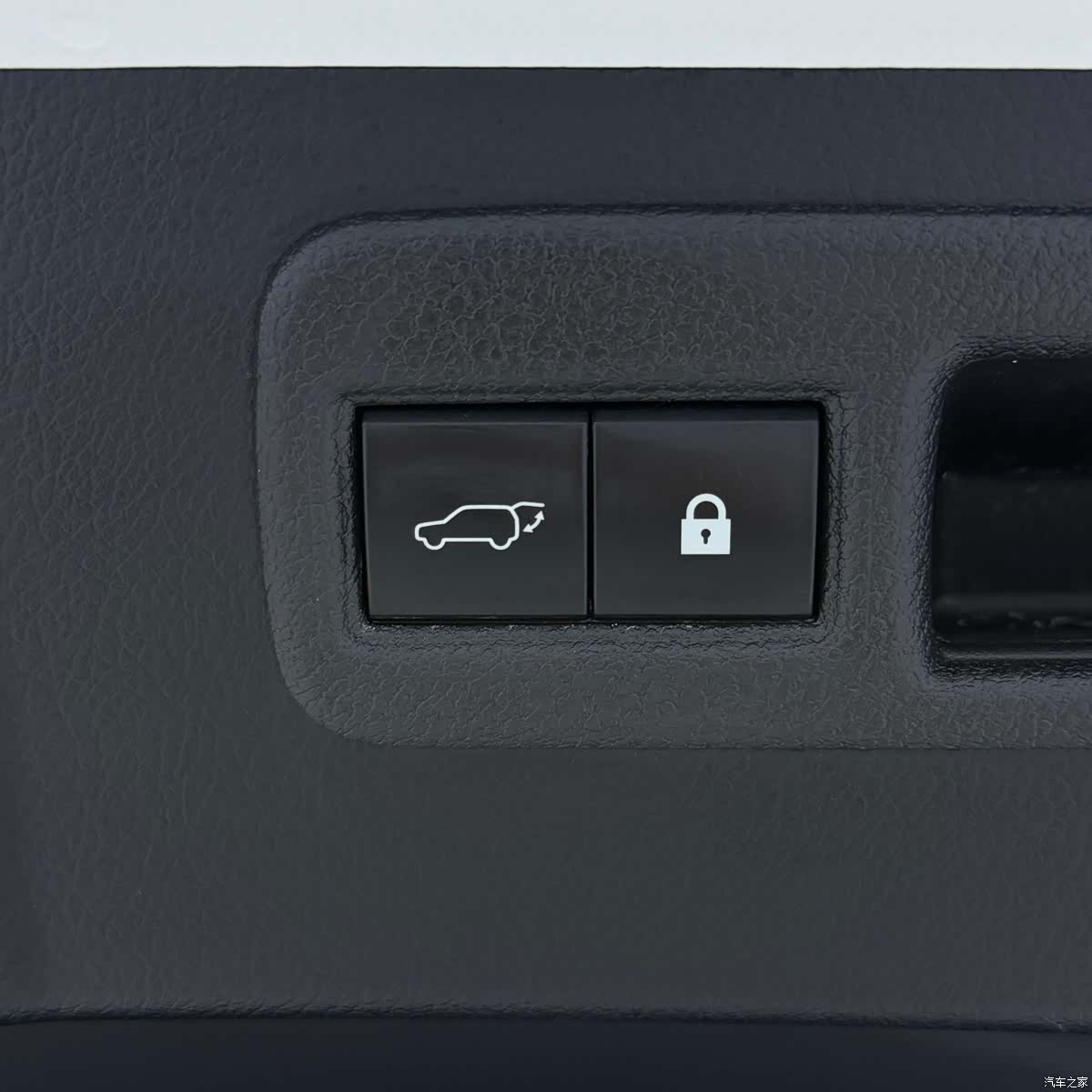 Lexus NX, 2021 19