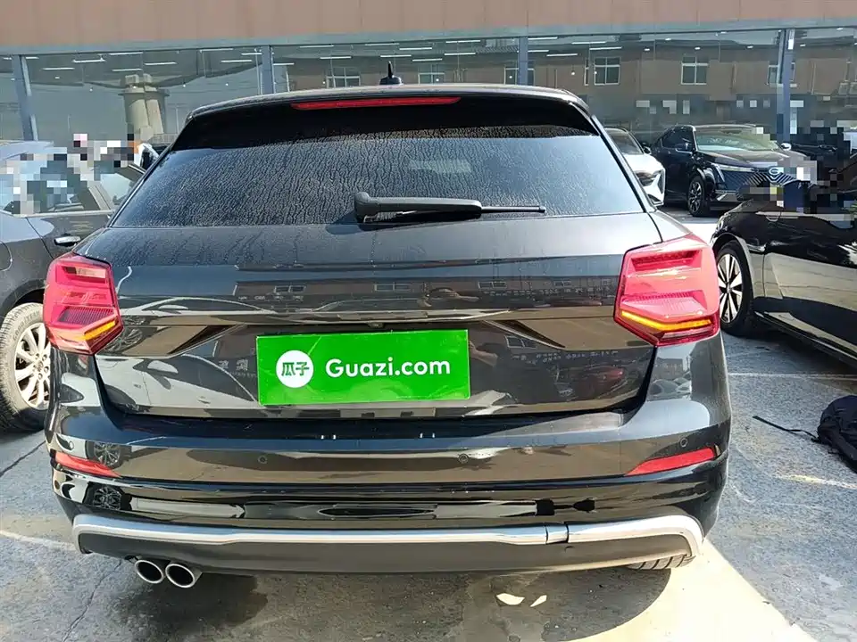 Audi Q2L Audi Q2L