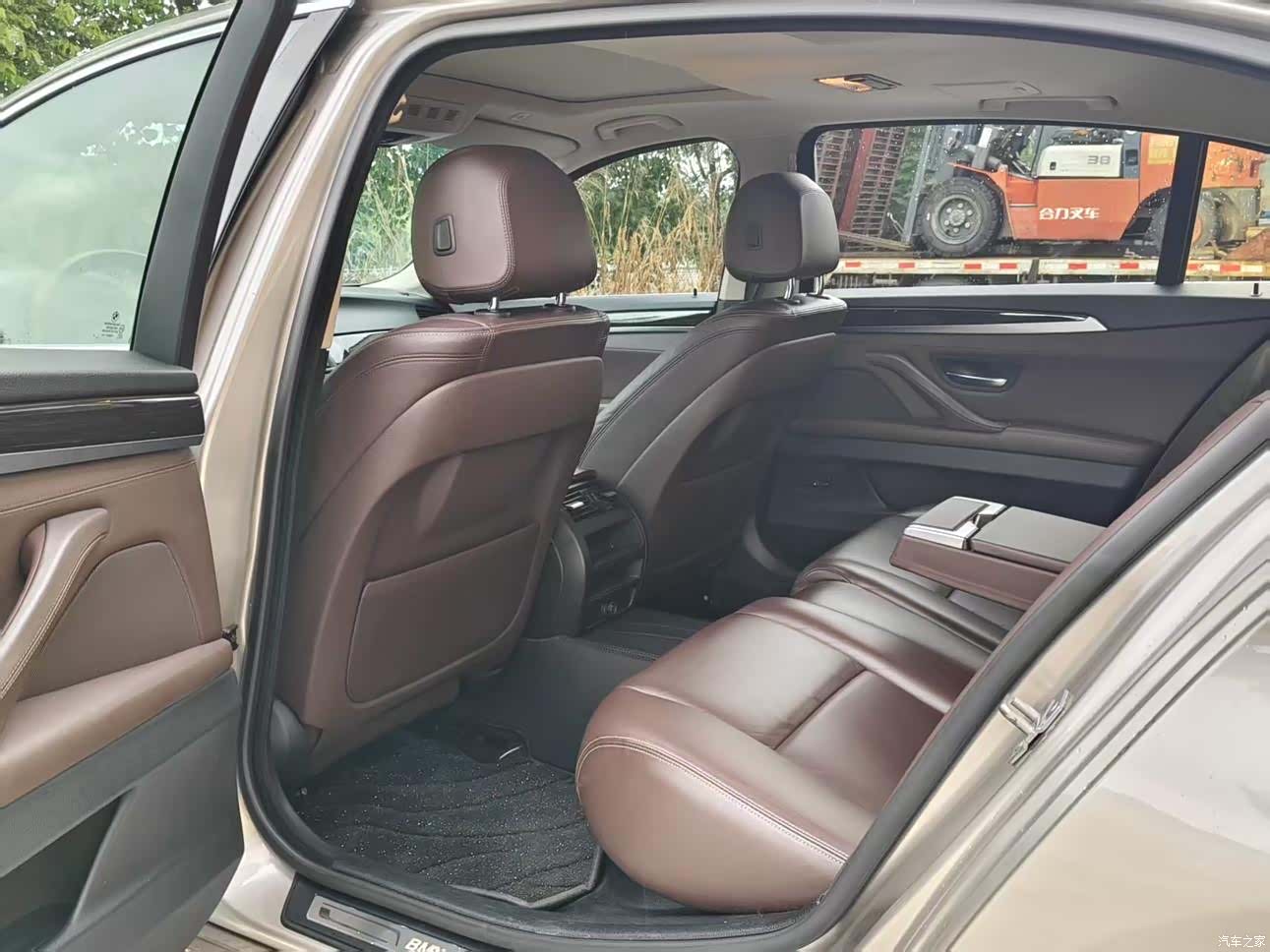 BMW 5 Series, 2017 6