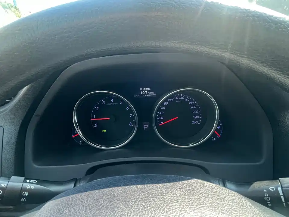 Toyota Reiz Toyota Reiz