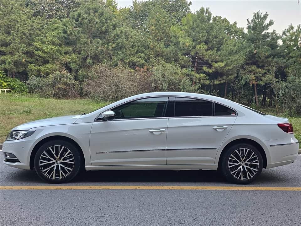 Volkswagen CC