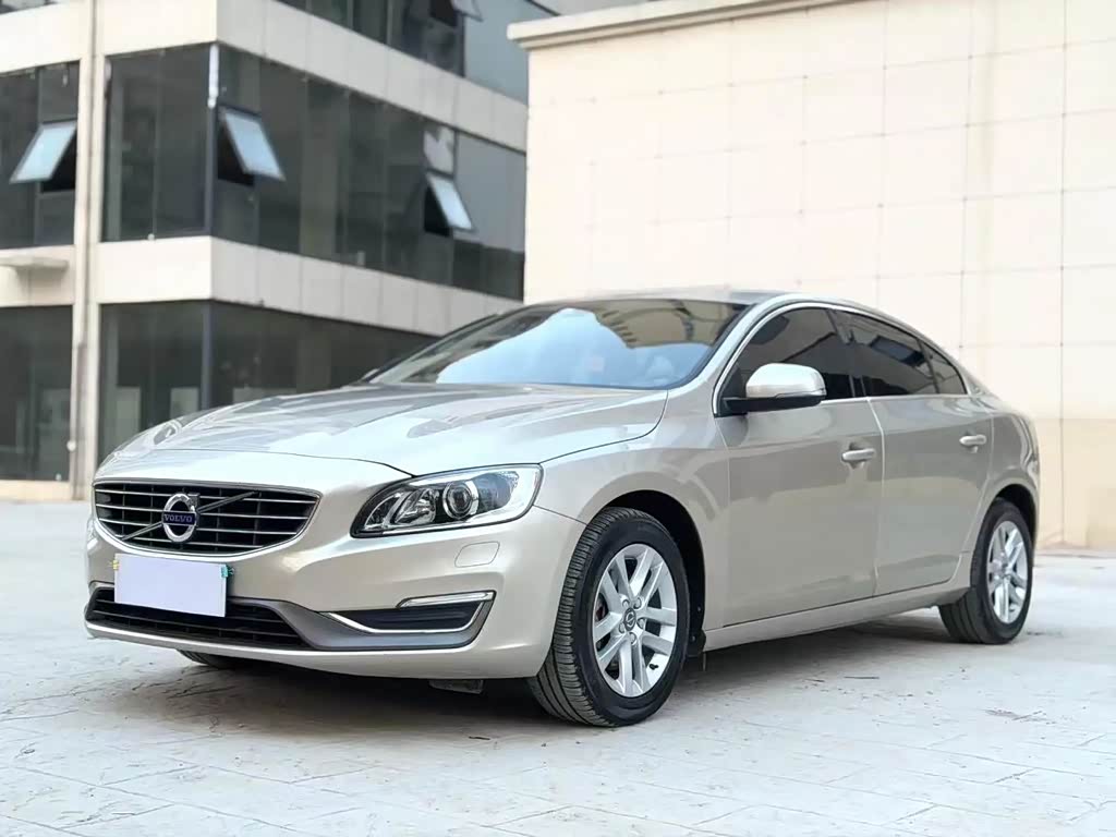 Volvo S60