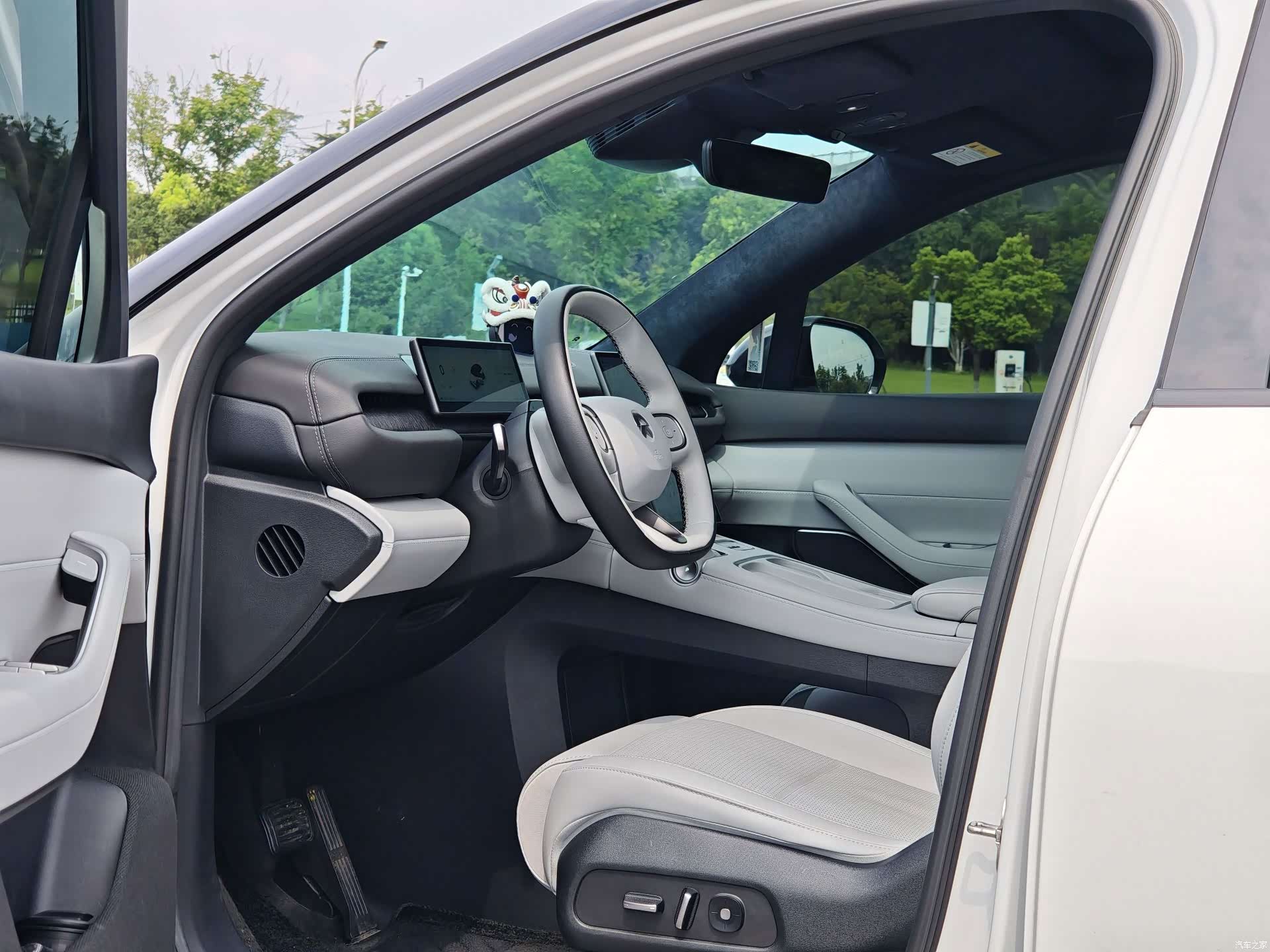 NIO ES6, 2024 9