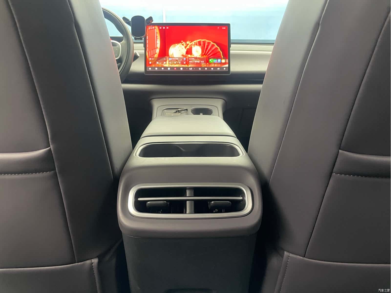Leapmotor C10, 2024 16