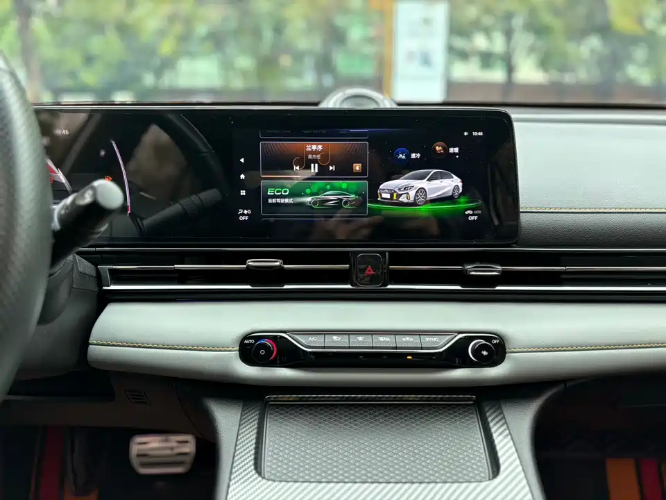 Trumpchi Shadow Leopard