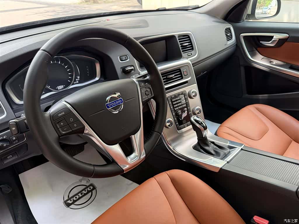 Volvo S60, 2016 11
