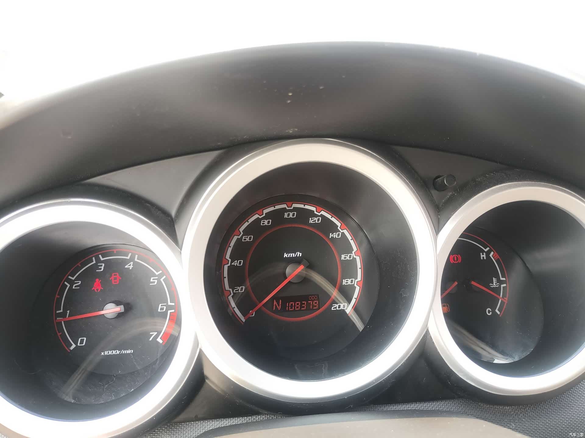 Changan CX20, 2015 11