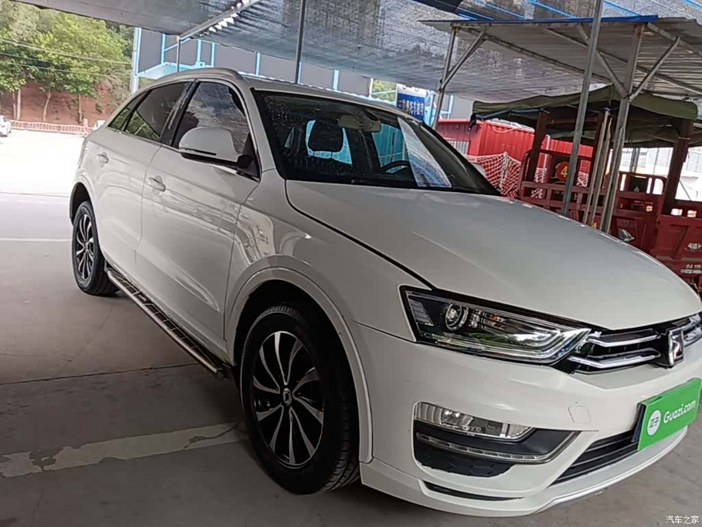 Zotye SR7, 2016 4