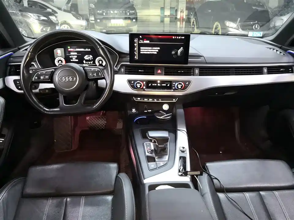 Audi A4L