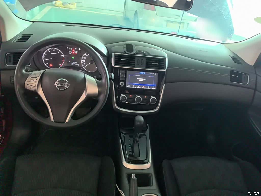 Nissan Tiida, 2017 10