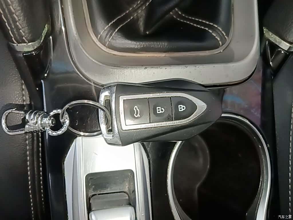 Zotye SR7, 2016 9