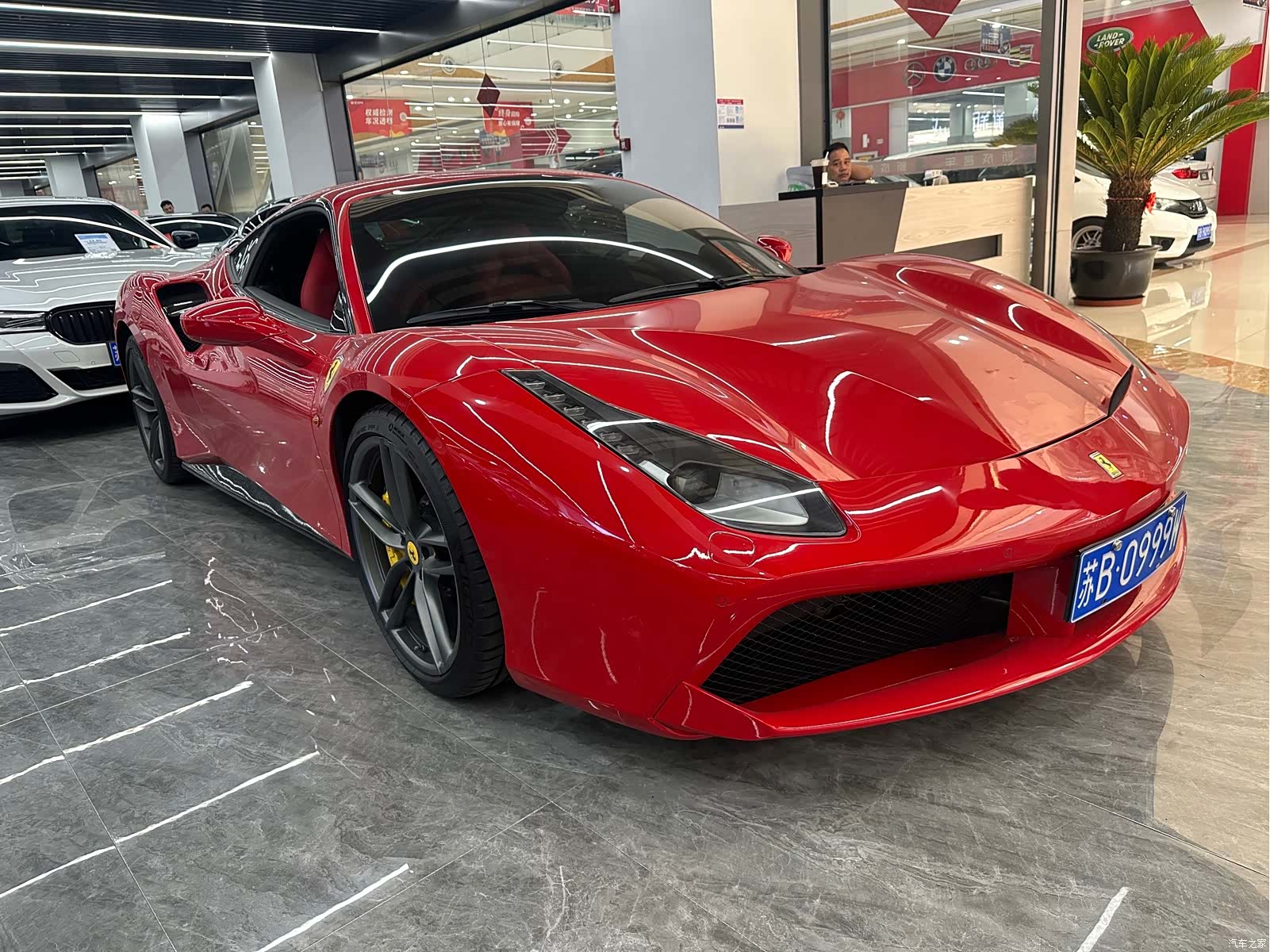Ferrari 488, 2017 12